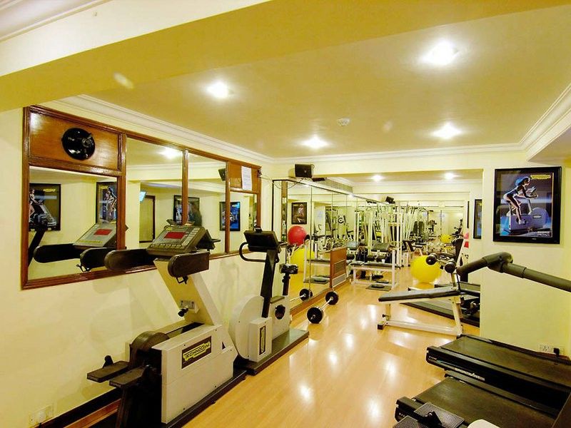 Ramee Guestline Hotel Juhu Bombay Esterno foto
