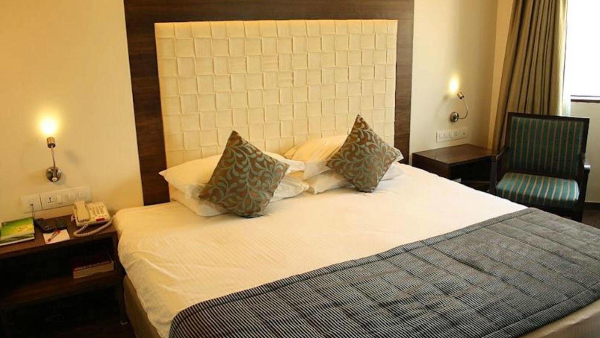 Ramee Guestline Hotel Juhu Bombay Camera foto