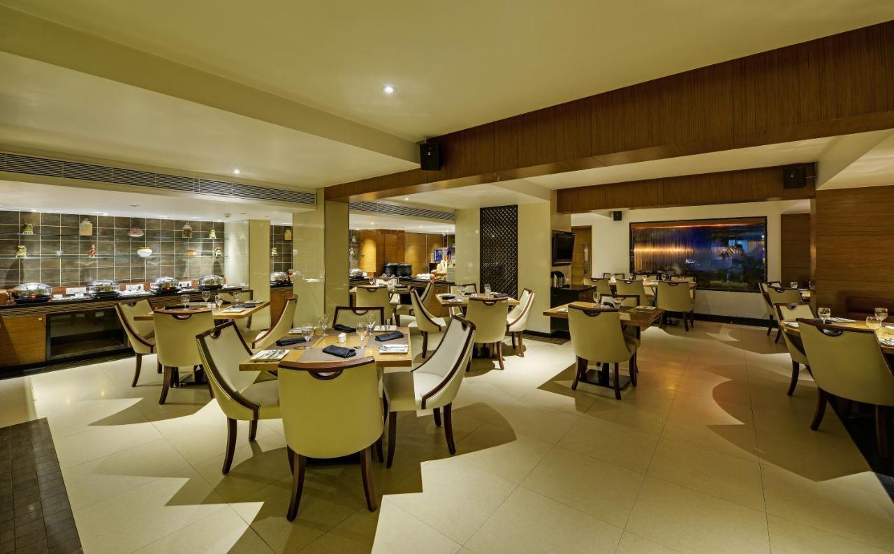 Ramee Guestline Hotel Juhu Bombay Esterno foto